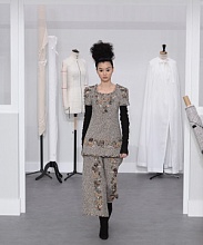 Made to measure:    Chanel Haute Couture